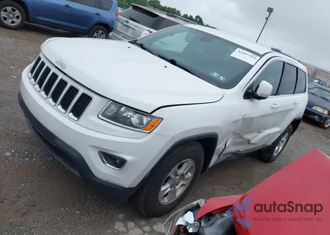 2015 Jeep Grand Cherokee Laredo z USA, uszkodzony, nr VIN 1C4RJFAG9FC935933